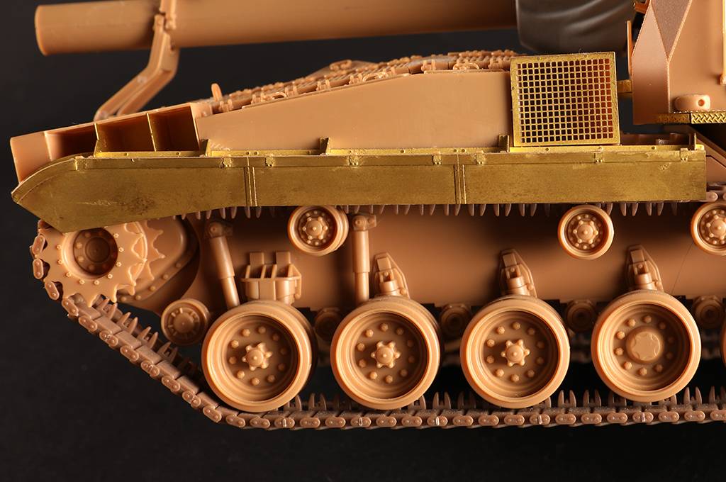 M55 203mm Self-Propelled Howitzer – Image 8