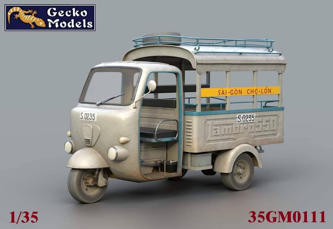 60'~70's Vietnam Saigon Shuttle Tricar w/ The Driver & Passengers – Image 2