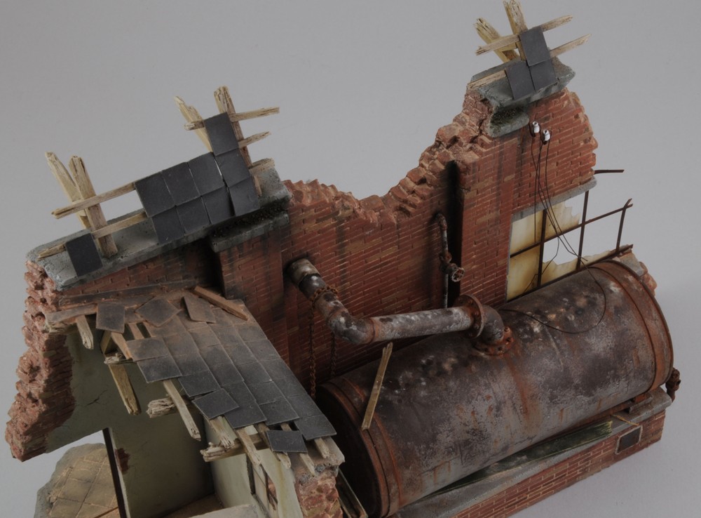 USINE EN RUINE AVEC CHAUDIERE A VAPEUR – Image 5
