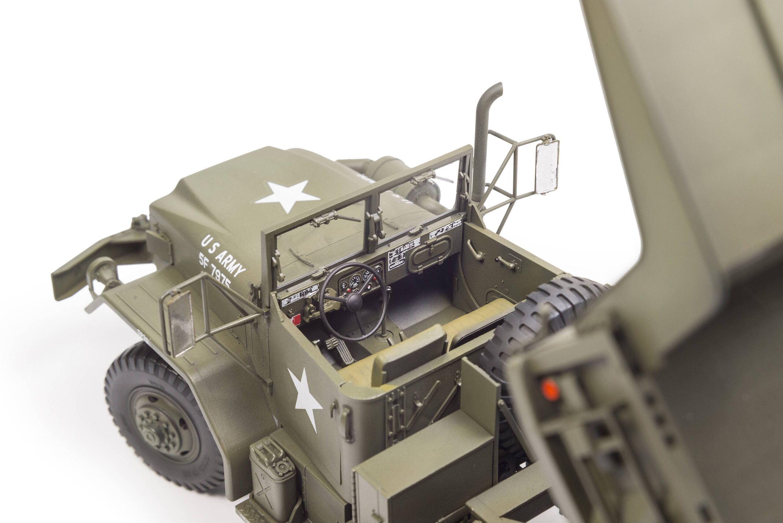 M51A2 5-Ton Dump Truck – Image 3