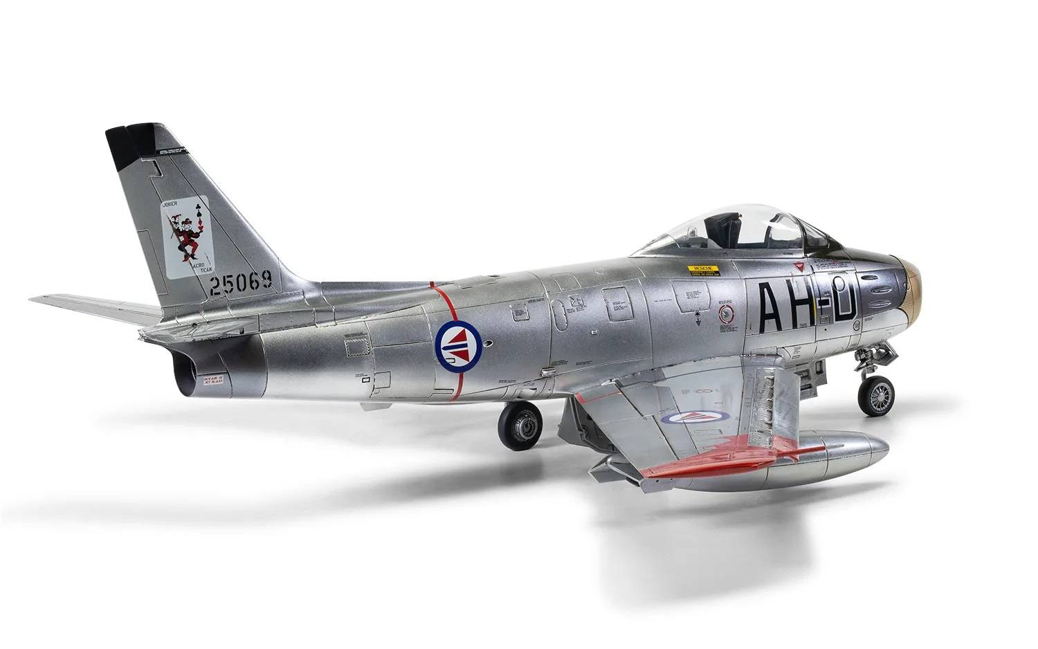 North American F-86F-40 Sabre – Image 3