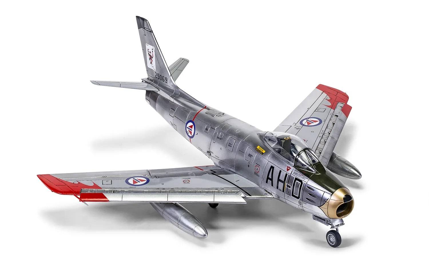 North American F-86F-40 Sabre – Image 5