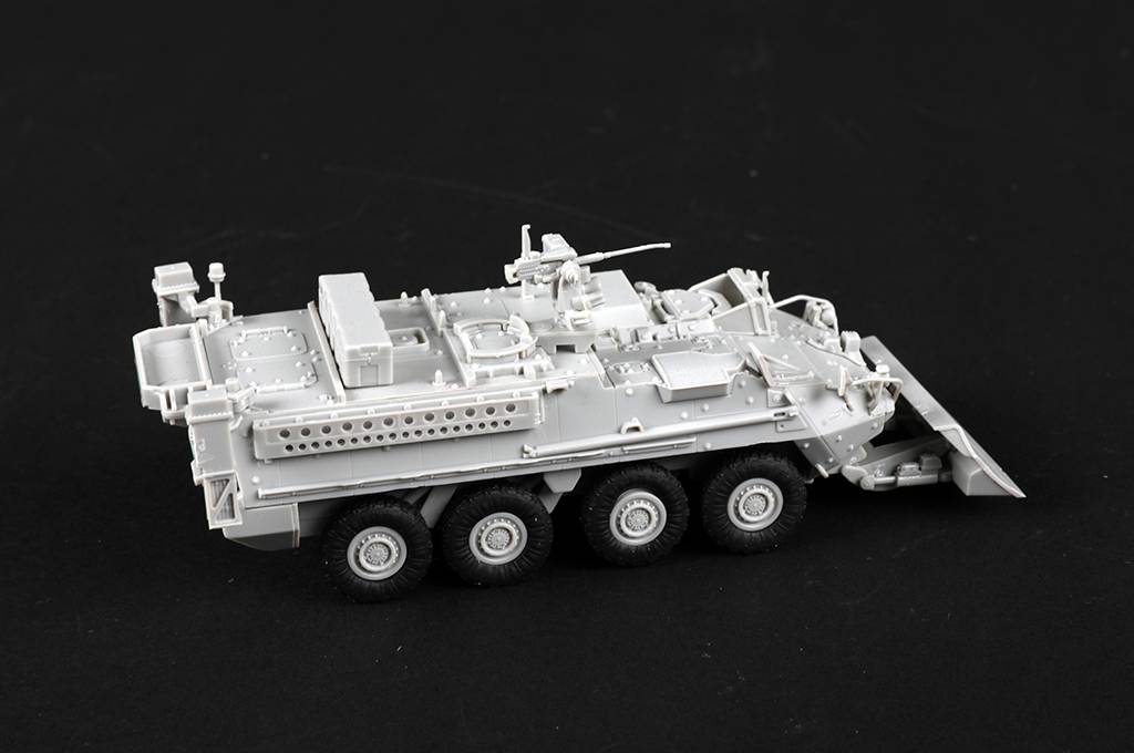 M1132 Stryker Engineer Squad Vehicle w/SOB – Image 3