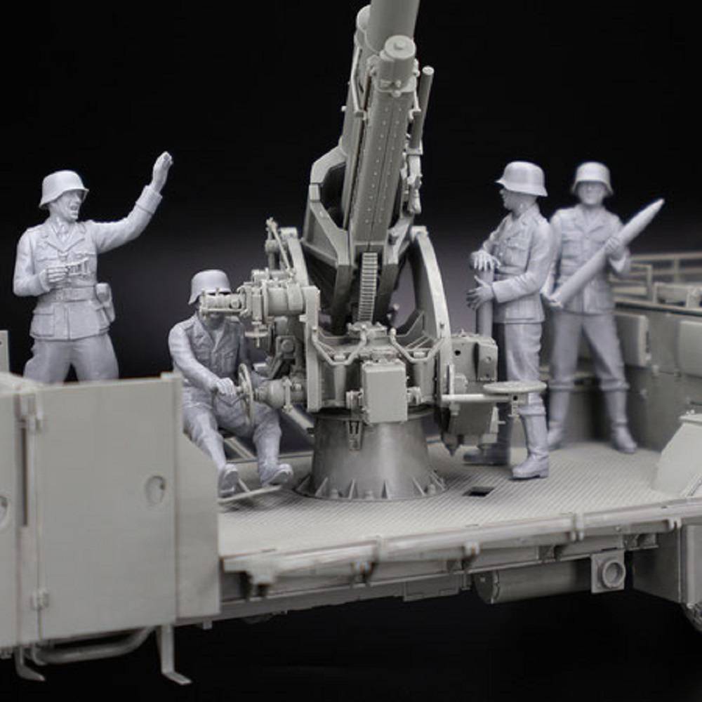 German WWII 8,8cm FlaK Crew – Image 3