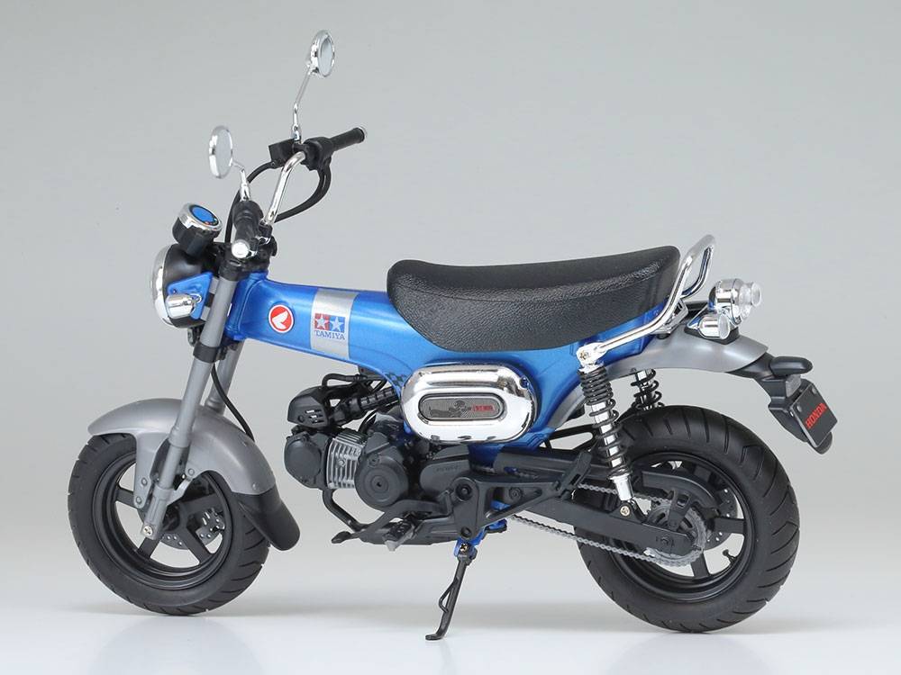 Honda Dax 125 Tamiya Limited Edition – Image 3