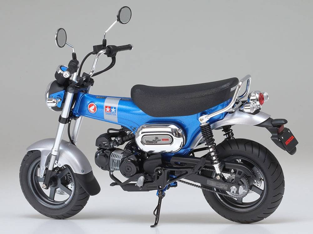 Honda Dax 125 Tamiya Limited Edition – Image 9