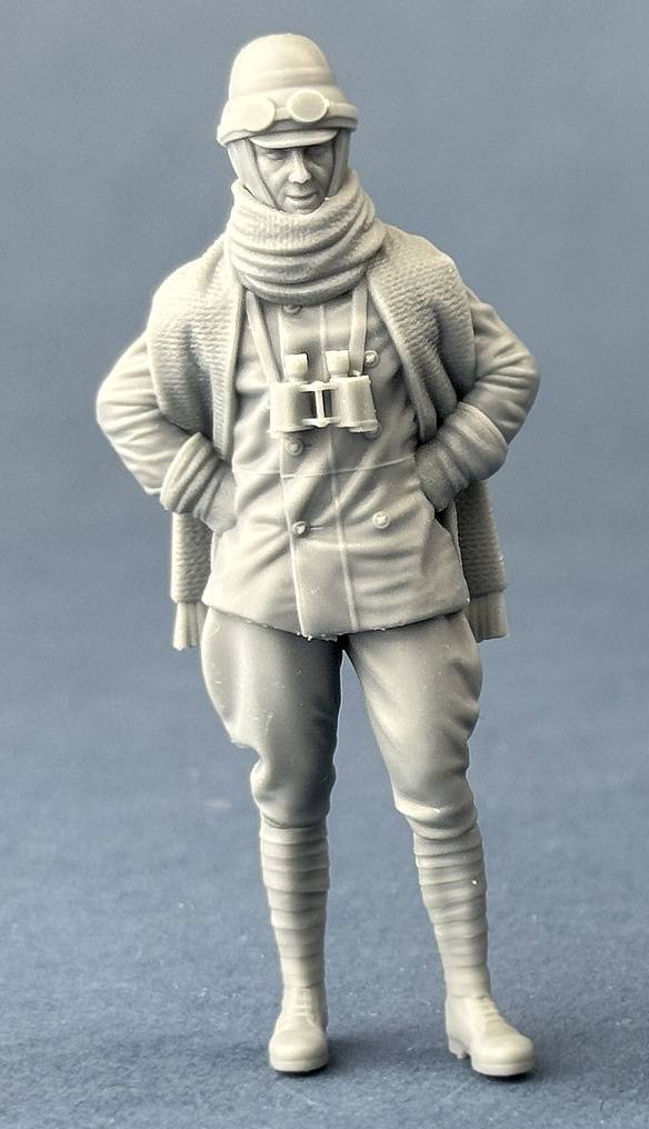 Italian Airman in Roold crash helmet – Image 2