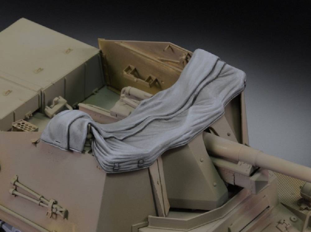Covers Marder II – Image 3