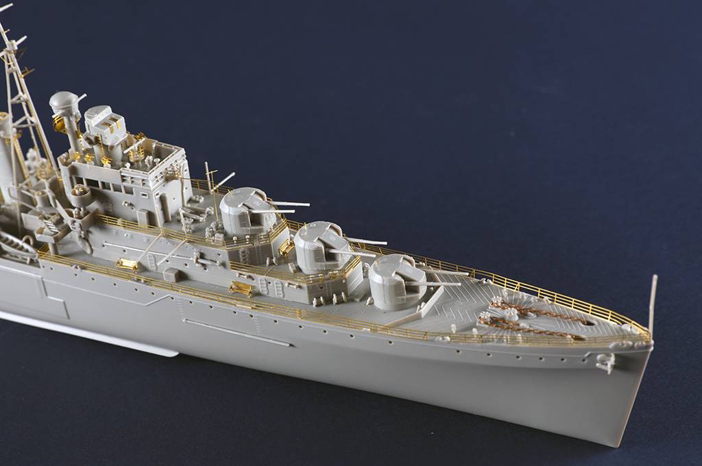 HMS Naiad – Image 12