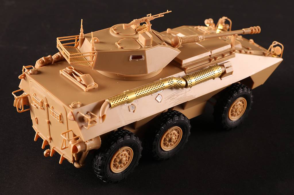 LAV300 90mm Cockerill Gun – Image 14