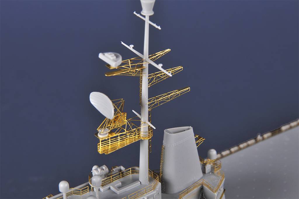French Navy Helicopter Cruiser Jeanne d’Arc – Image 14