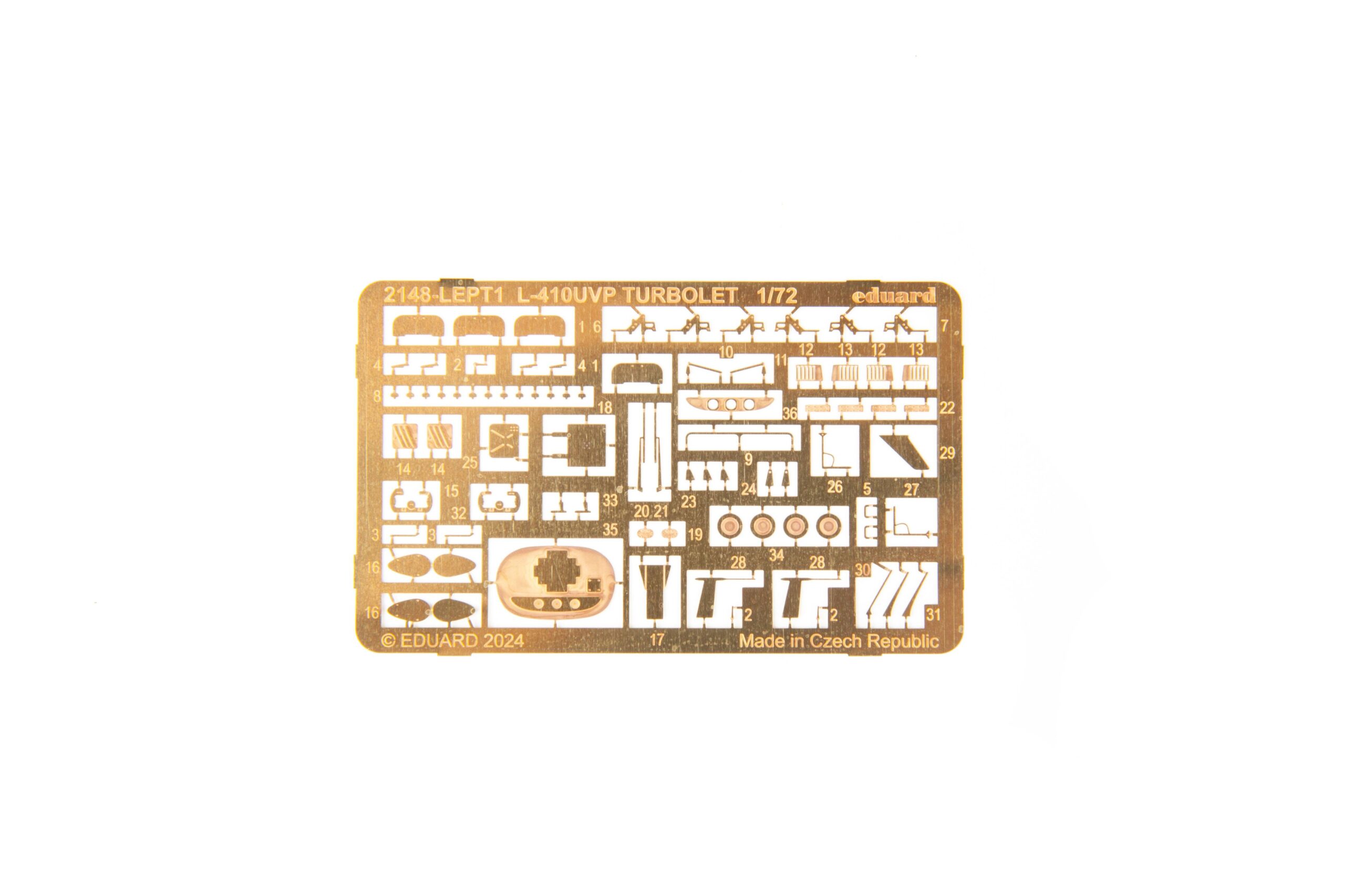 Turbolet L-410UVP EDUARD HEAVY RETRO – Image 10