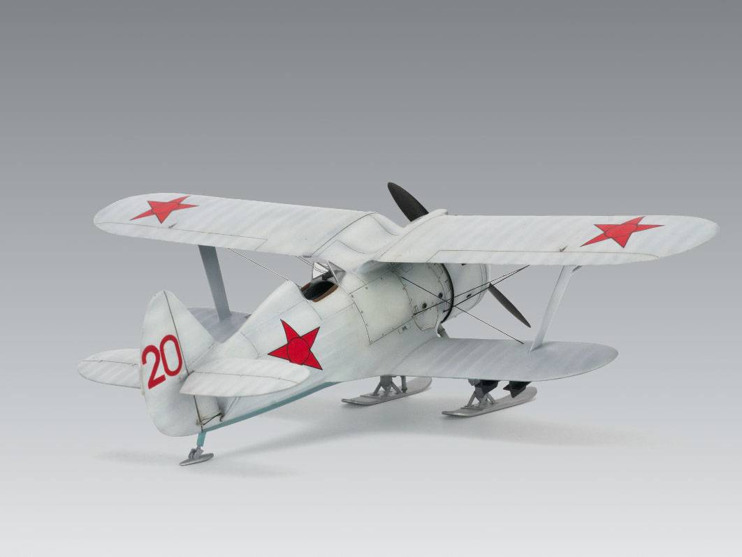 I-153 (winter version) WWII Soviet Biplane Fighter – Image 8