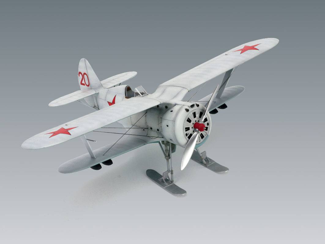 I-153 (winter version) WWII Soviet Biplane Fighter – Image 10