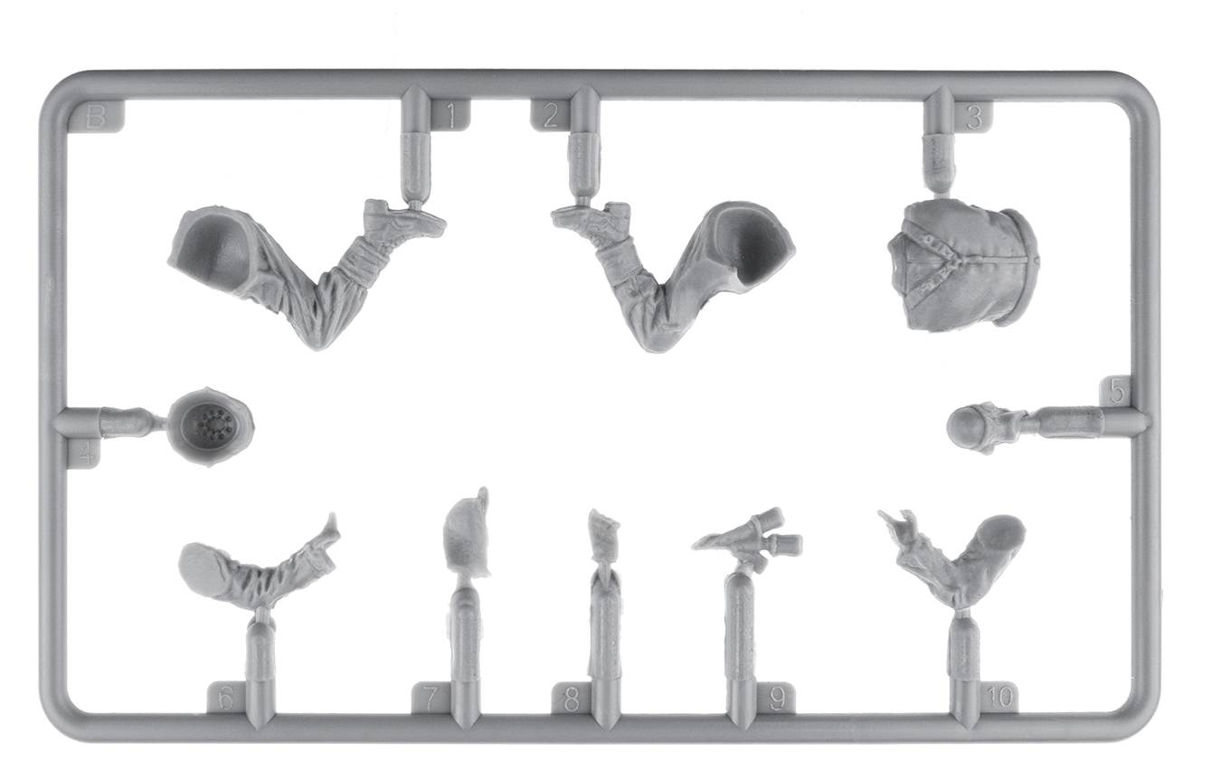 GERMAN TANK RIDERS SET 2. RESIN HEADS – Image 7