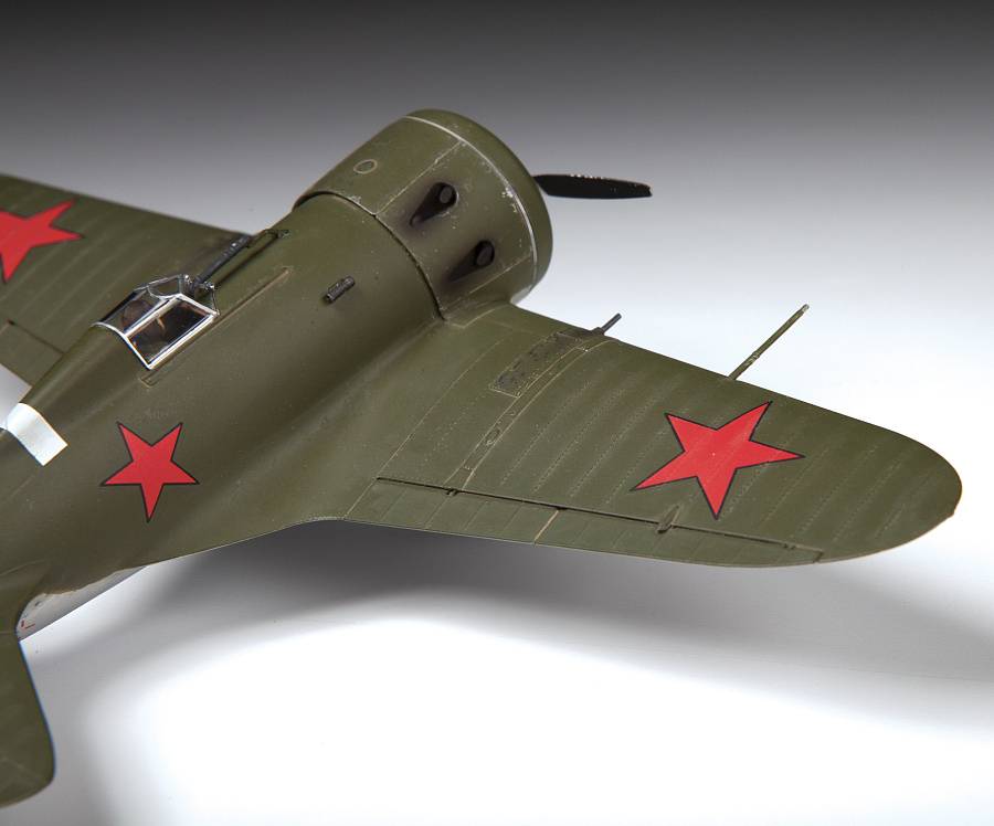 Polikarpov I-16 type 5 Soviet fighter – Image 3