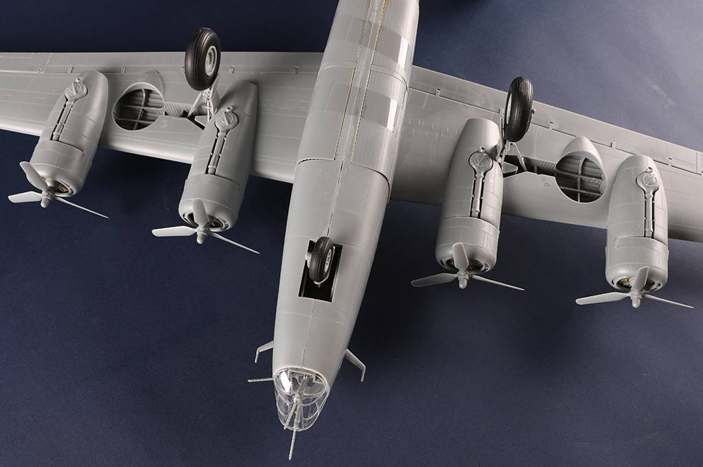US B-24D Liberator – Image 22