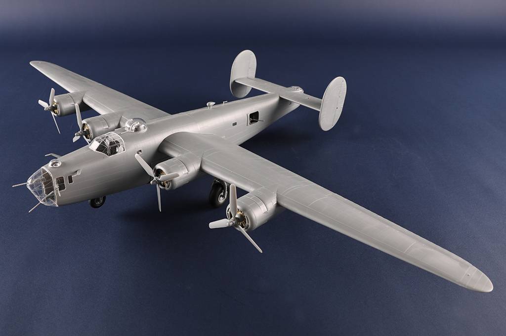 US B-24D Liberator – Image 24