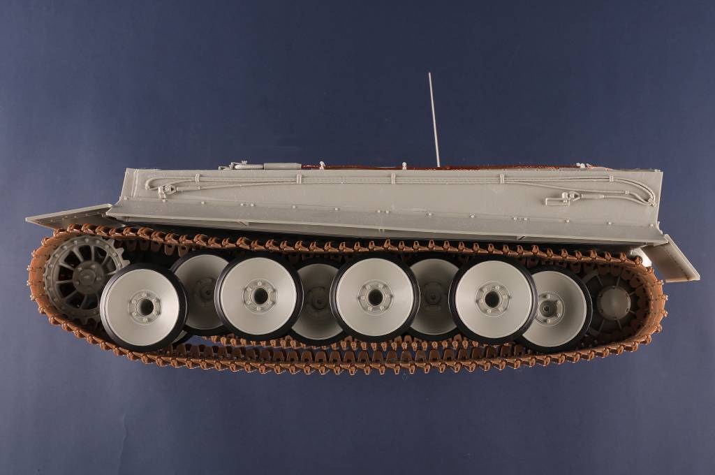 Pz.Kpfw.VI Ausf.E Sd.Kfz.181 Tiger I (Medium Production) – Image 30