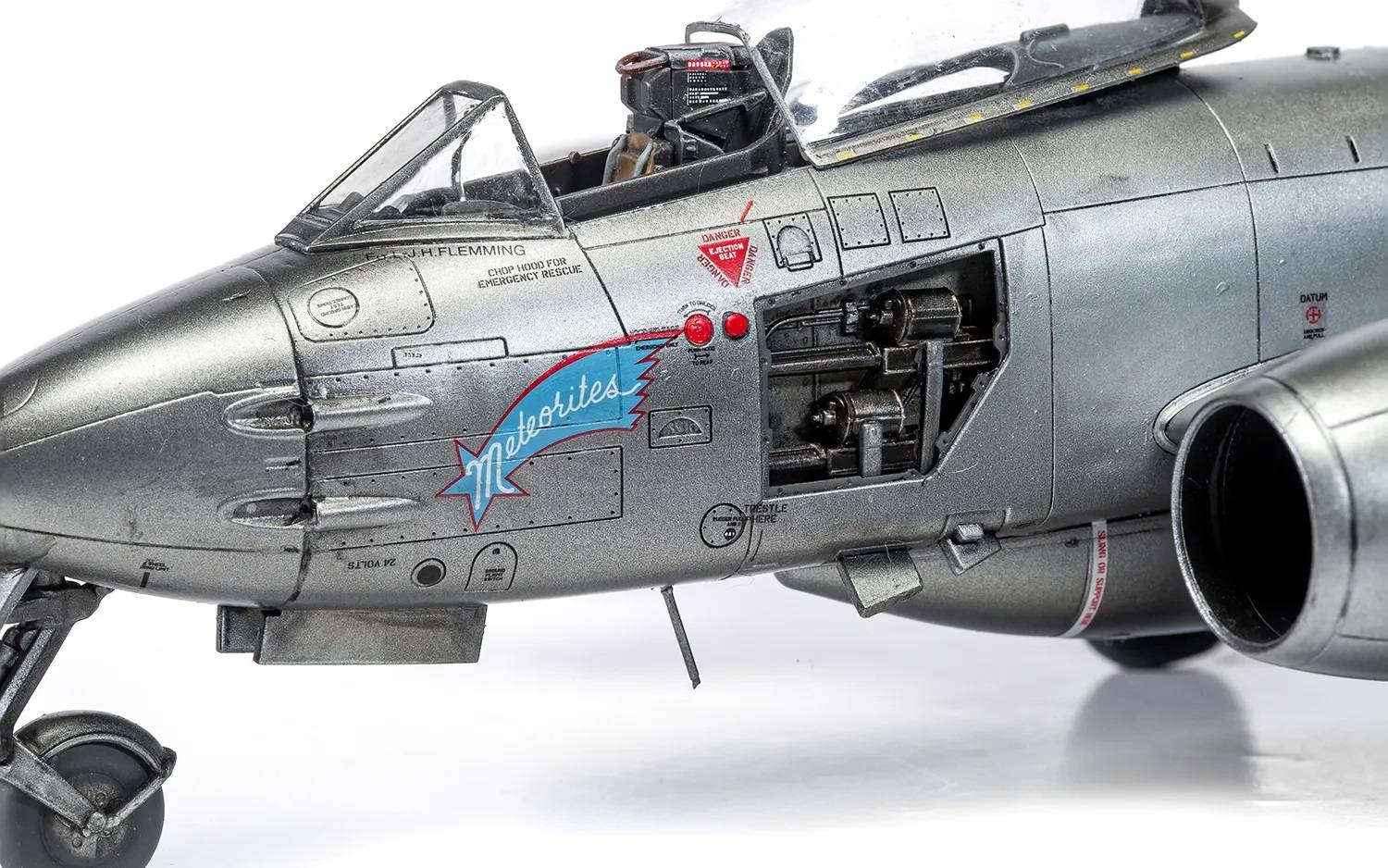 Gloster Meteor F.8 – Image 7