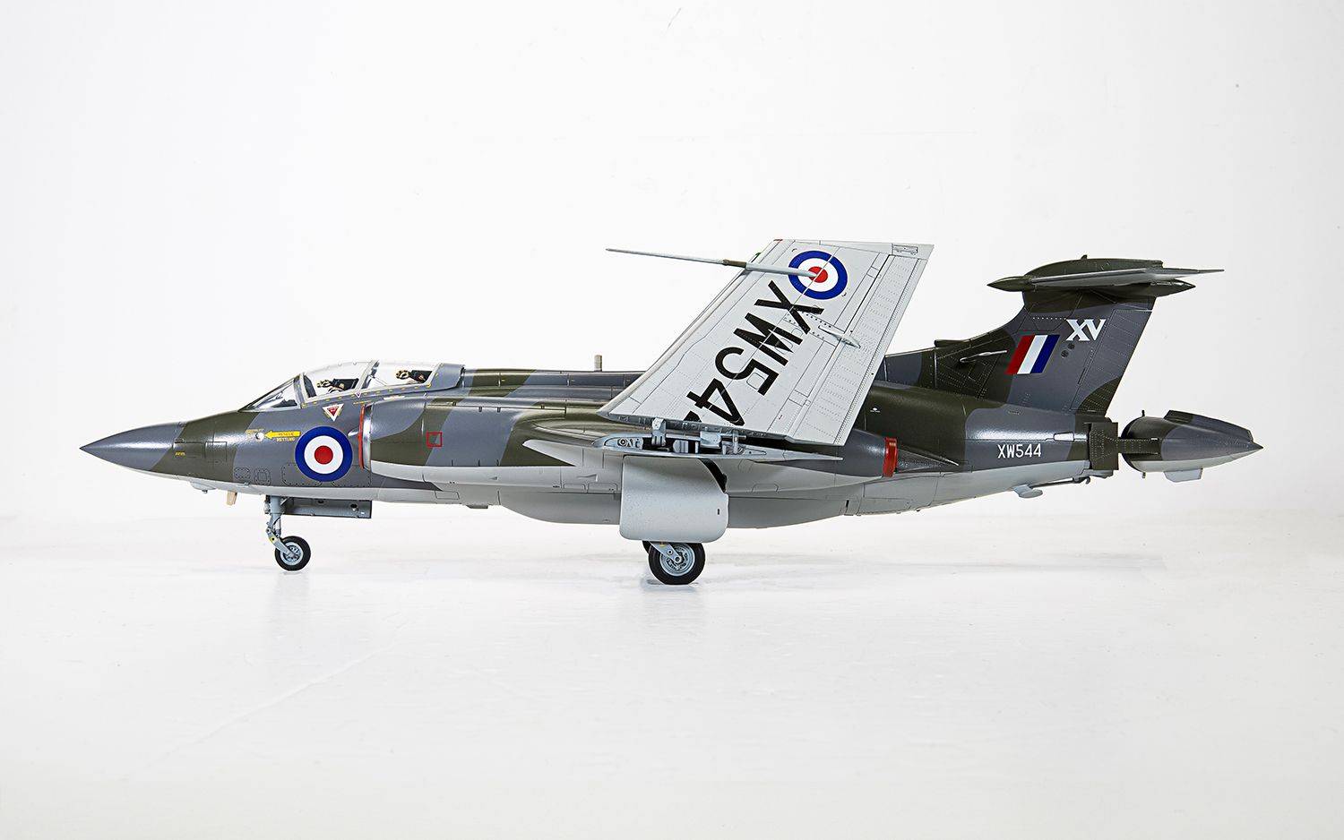 Blackburn Buccaneer S.2B – Image 10