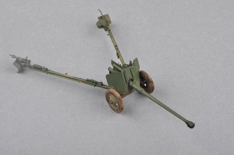 Soviet 85mm D-44 Divisional Gun – Image 3