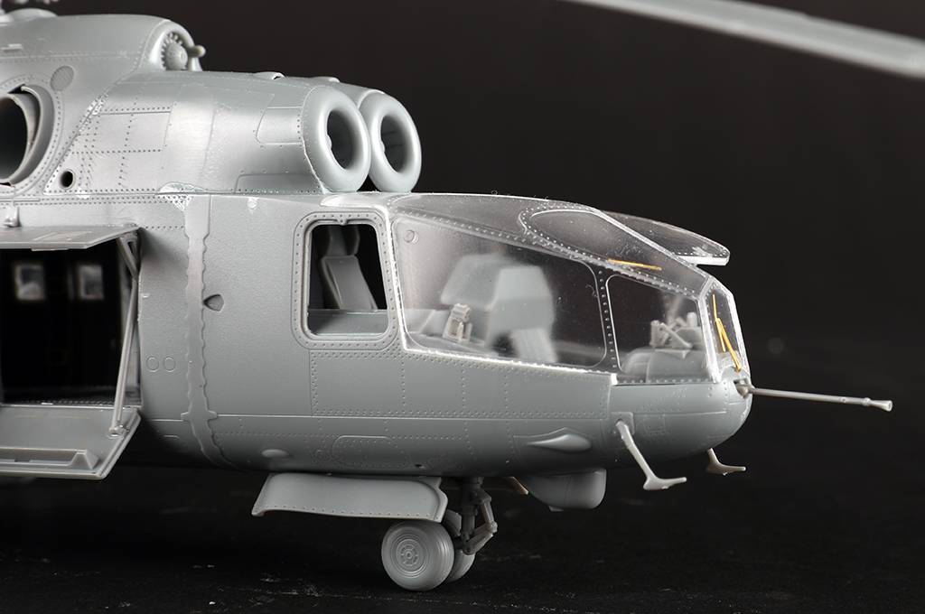 Mi-24A Hind-B – Image 16
