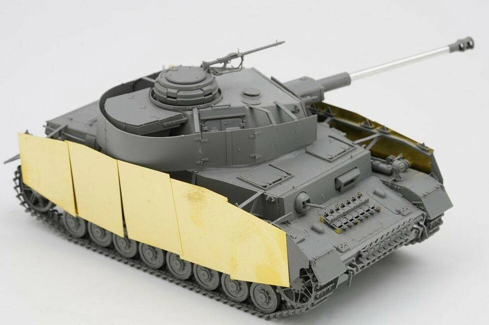 Pz.Kpfw.IV Ausf.H Late – Image 2