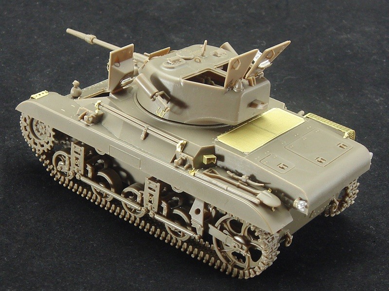 M22 Locust (T9E1) Airborne Tank (British Version) – Image 5