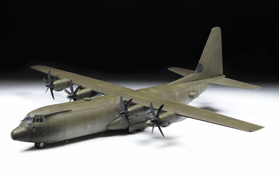 Avion de transport lourd C-130J-30 – Image 3