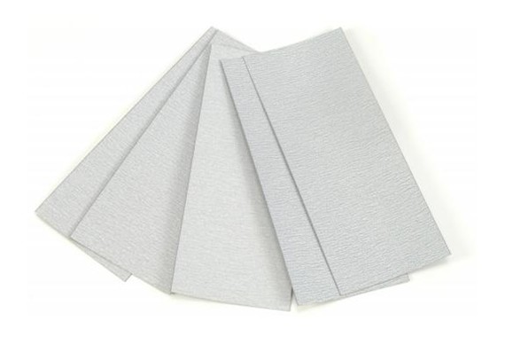 Jeu de papiers abrasifs moyens – Image 2