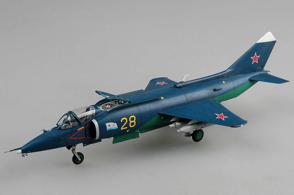 Yak-38/Yak-38M Forger A – Image 15