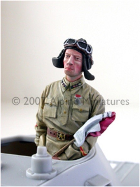 WWII Early War Russian Tank Commander – Image 5