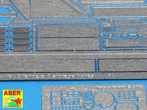 Fenders et Tool boxes M51HV I Sherman Israeli tank – Image 3