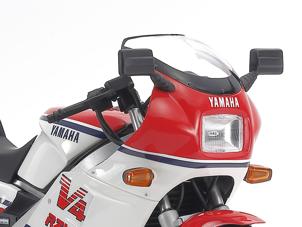 Yamaha RZV500R – Image 8