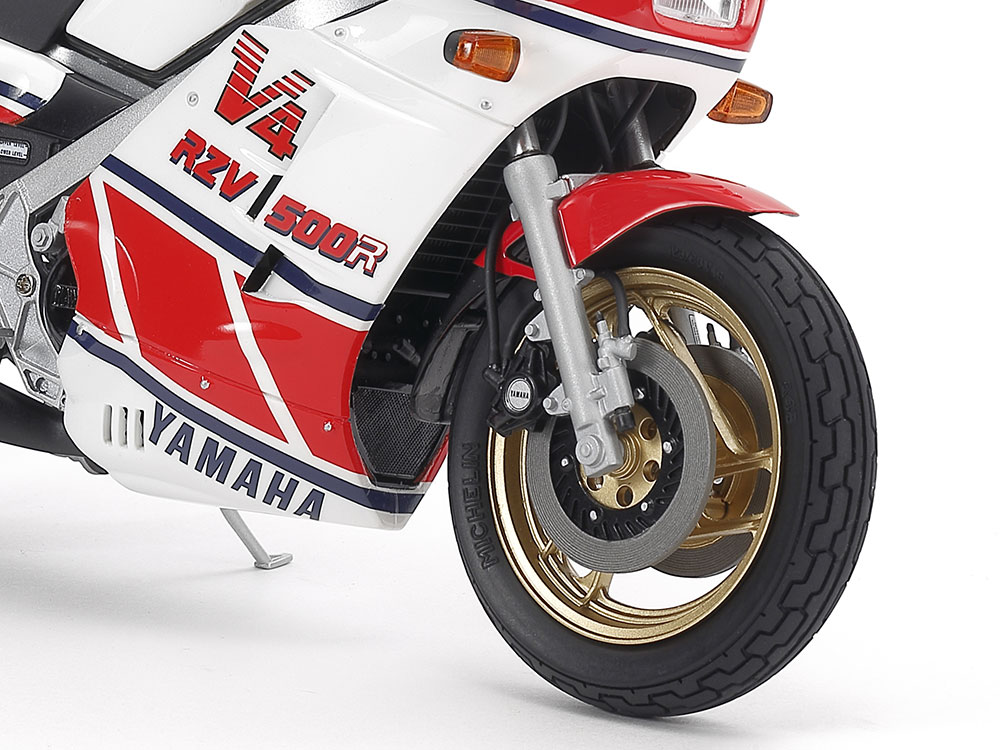 Yamaha RZV500R – Image 7