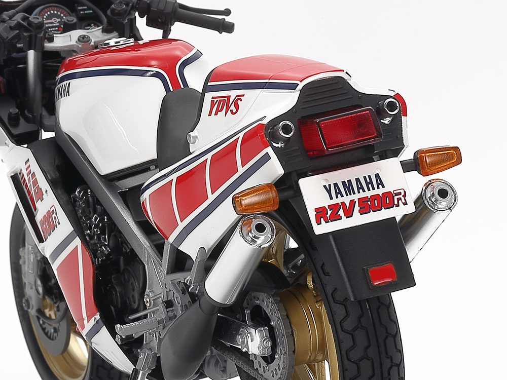 Yamaha RZV500R – Image 6