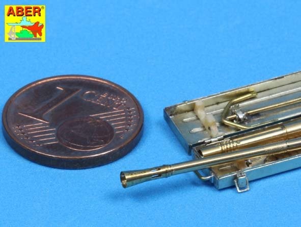 German 2cm L/65 Gun Barrel (x2) for Flak 38 with Storage Box – Image 5
