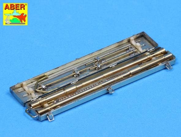 German 2cm L/65 Gun Barrel (x2) for Flak 38 with Storage Box – Image 6