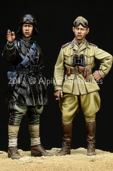 WW2 Italian AFV Crew set 2 figurines