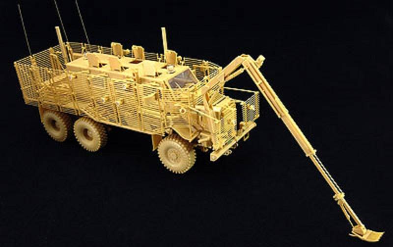 'Buffalo' 6x6 MPCV w/Slat Armour Version – Image 7