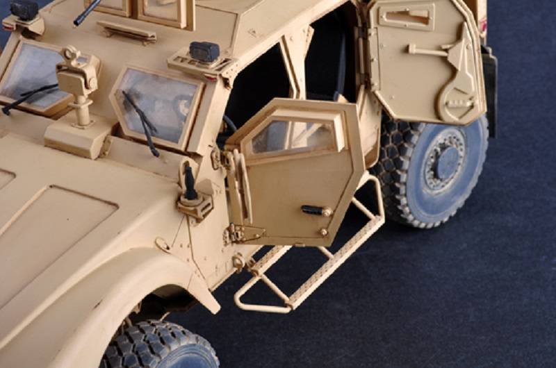 US M-ATV MRAP – Image 7