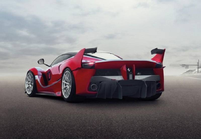 Ferrari FXX K – Image 8