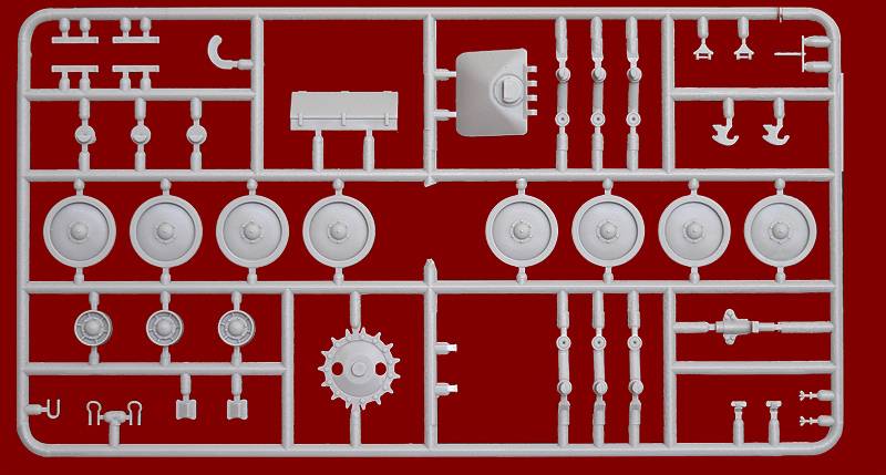 T-80 SOVIET LIGHT TANK w/CREW. SPECIAL EDITION – Image 3