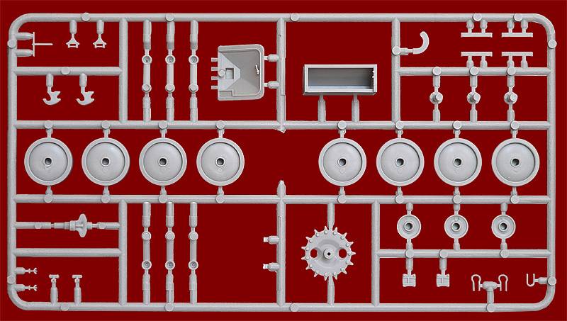 T-80 SOVIET LIGHT TANK w/CREW. SPECIAL EDITION – Image 5