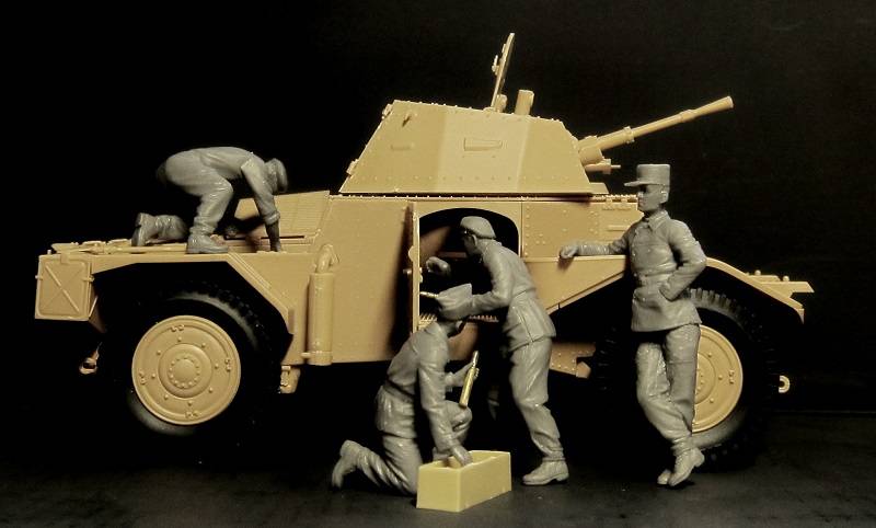 French Armoured Vehicle Crew (1940) – Image 8