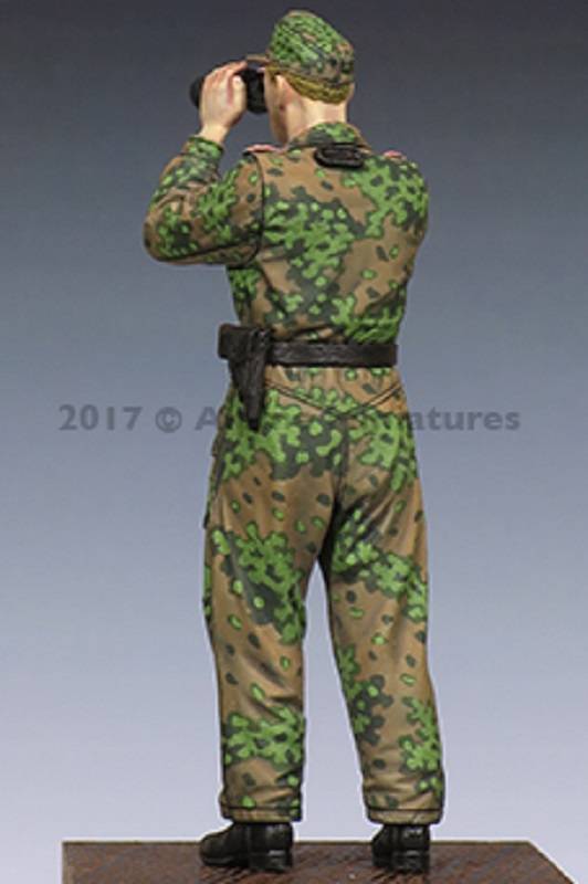 WSS Panzer Officer at Kursk 1 – Image 12