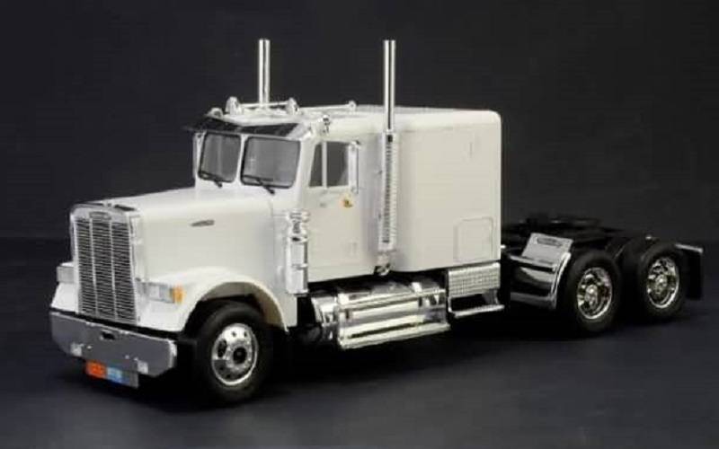 Freightliner FLD 120 Special – Image 2