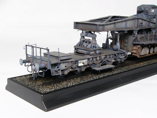 Mörser Karl-Gerät 040/041 with Railway Transport Carrier – Image 5