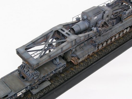 Mörser Karl-Gerät 040/041 with Railway Transport Carrier – Image 7